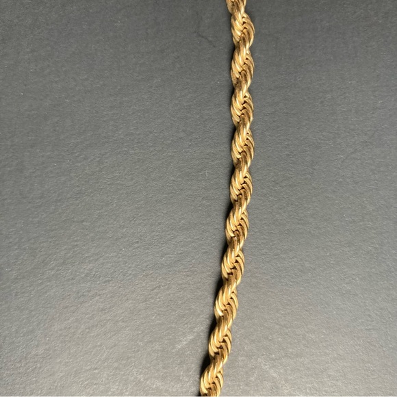 Thick Gold Rope Chain Necklace - Picture 2 of 4
